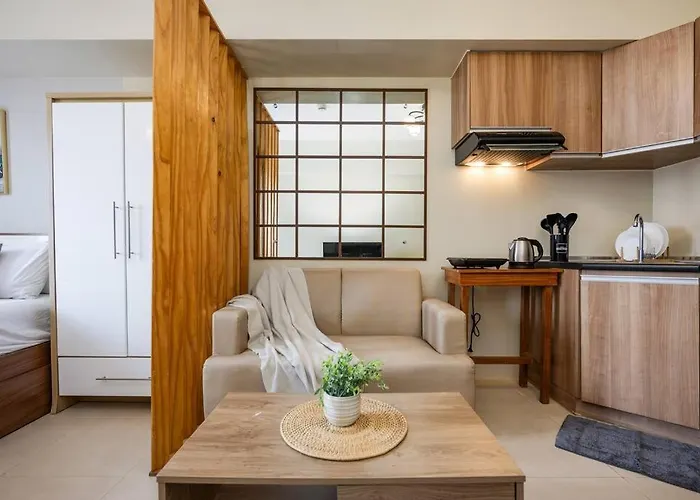 Furnished In Avida Towers Riala, It Park With Work Desk, Fast Wifi, Netflix And Pool Apartment *